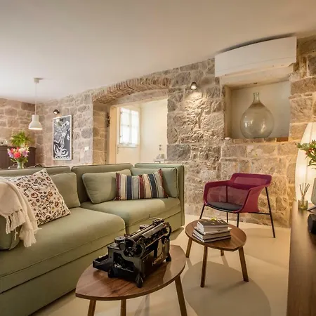 Pauletta Apartmán *